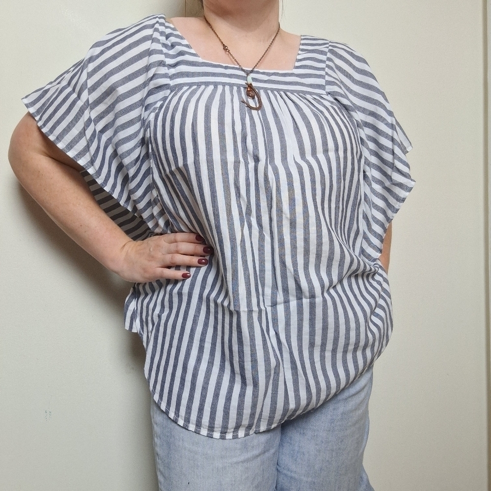 Time & Tru 100% Cotton Blue & White Striped Flutter Sleeve Top Size Medium
